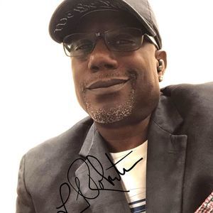 Meet your Posher, Larry